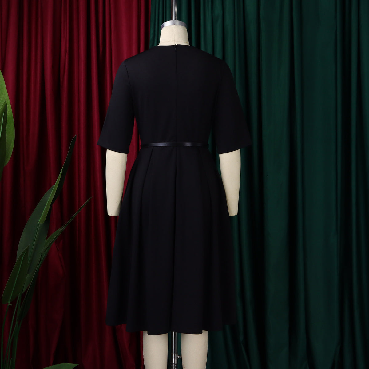 Vestido Midi Línea A con Cinturón