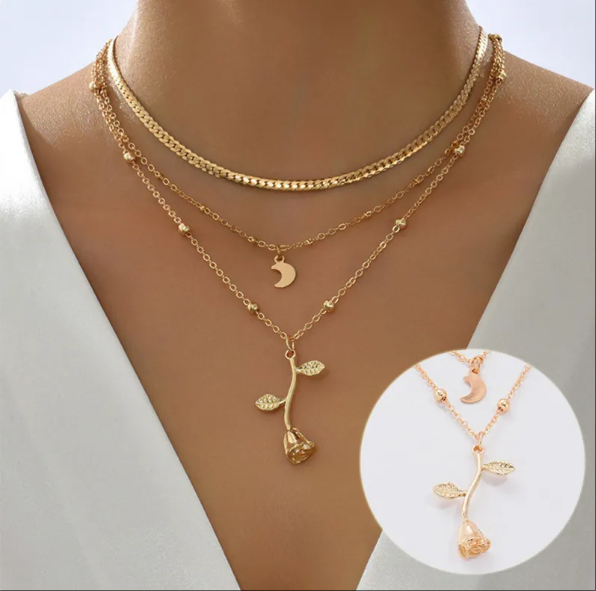 ✨ Collar Luna y Flor