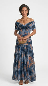 Estampado negro y azul
