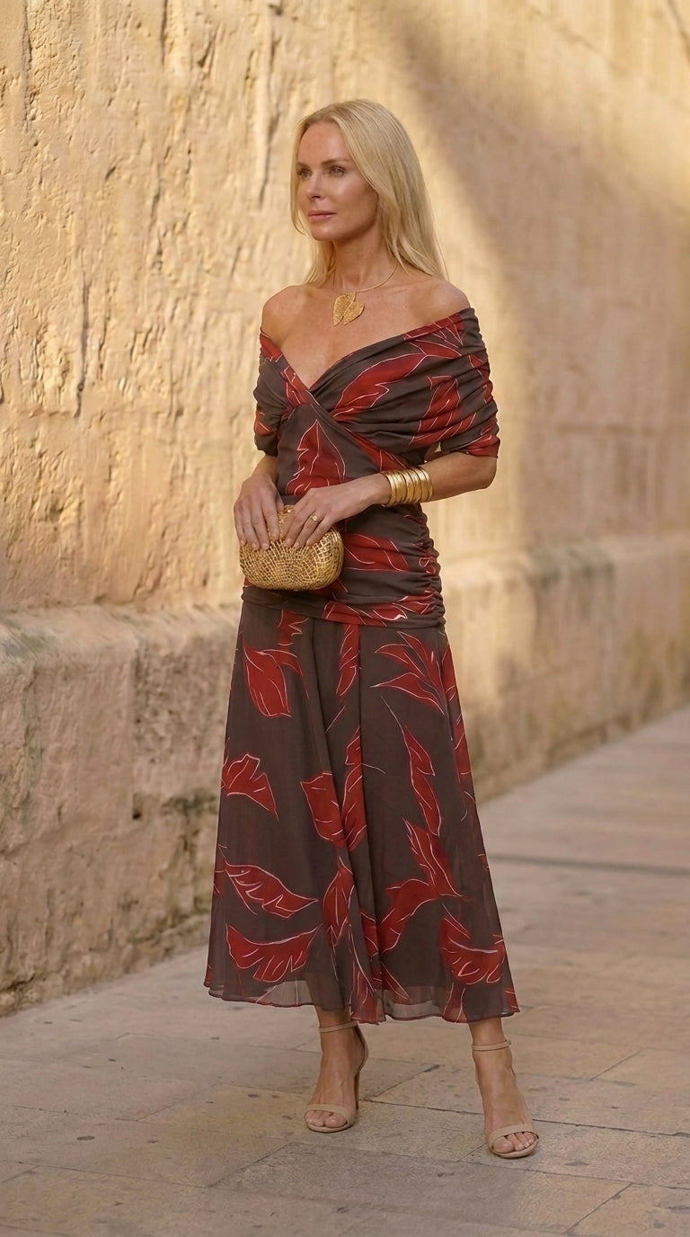 Vestido Floral Elegante con Escote Versátil para Eventos