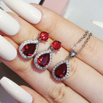 Set de Collar y Pendientes de Zirconitas ✨