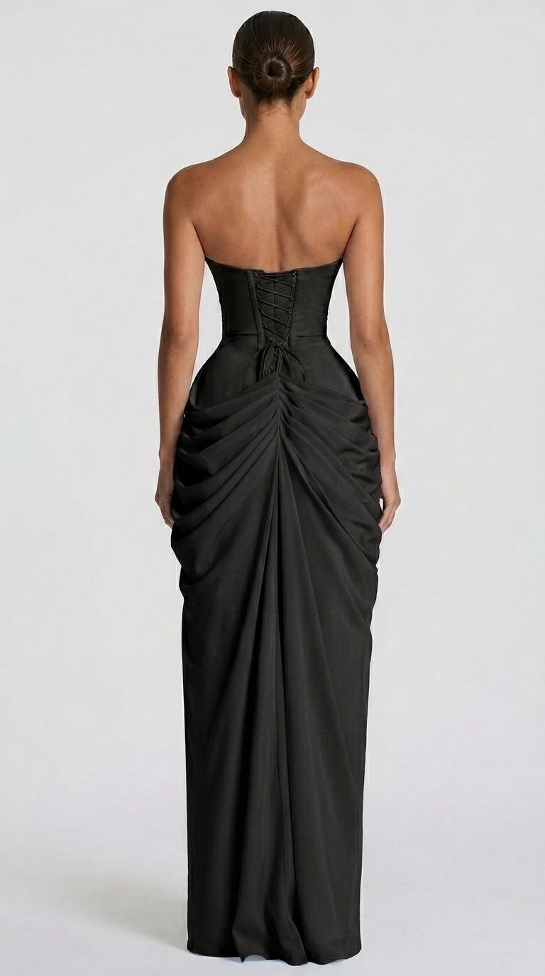 Vestido Romántico Sin Tirantes con Pliegues y Abertura